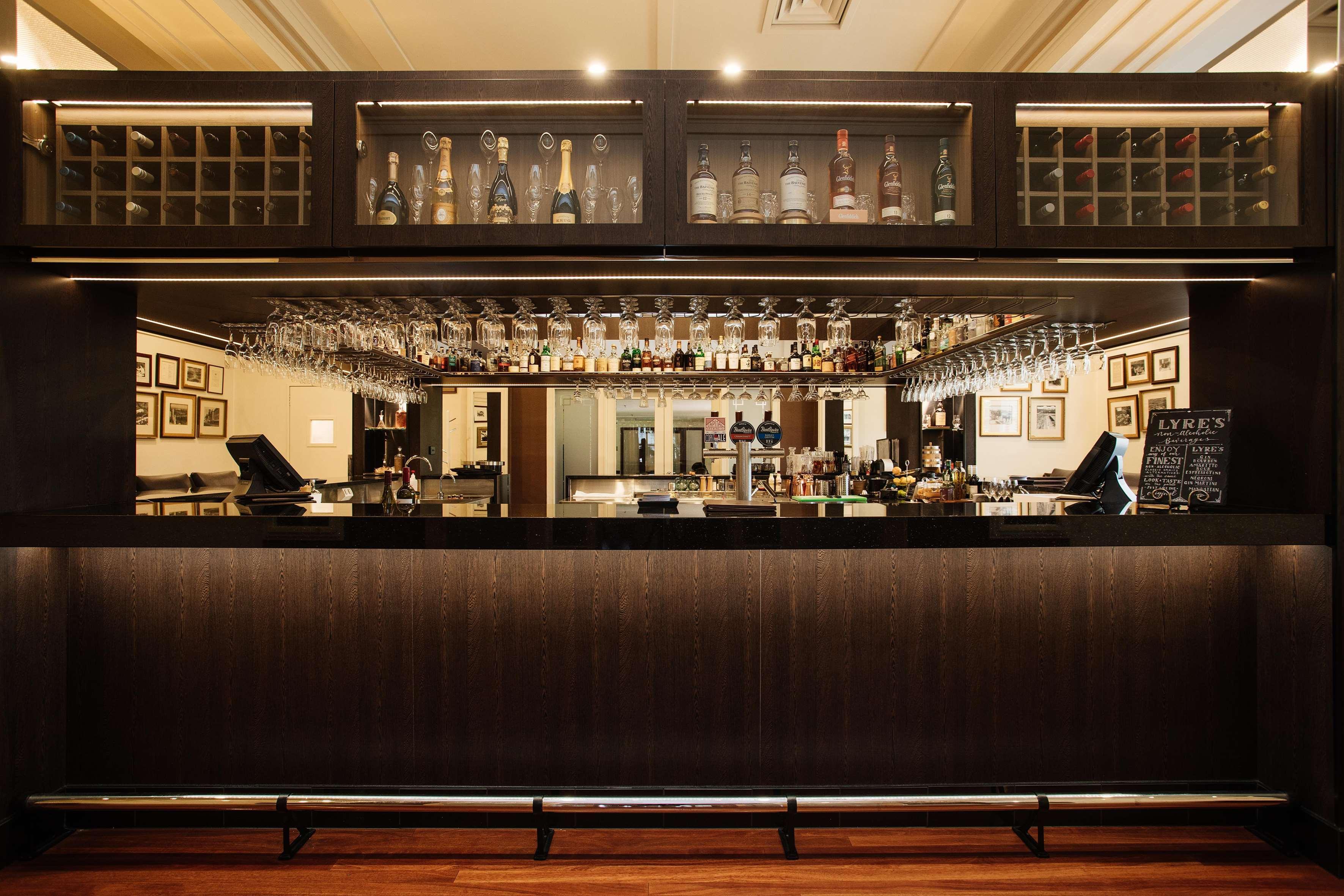 فندق حياة كانبيرا - فندق بارك حياة كنبرا المظهر الخارجي الصورة The bar at the hotel