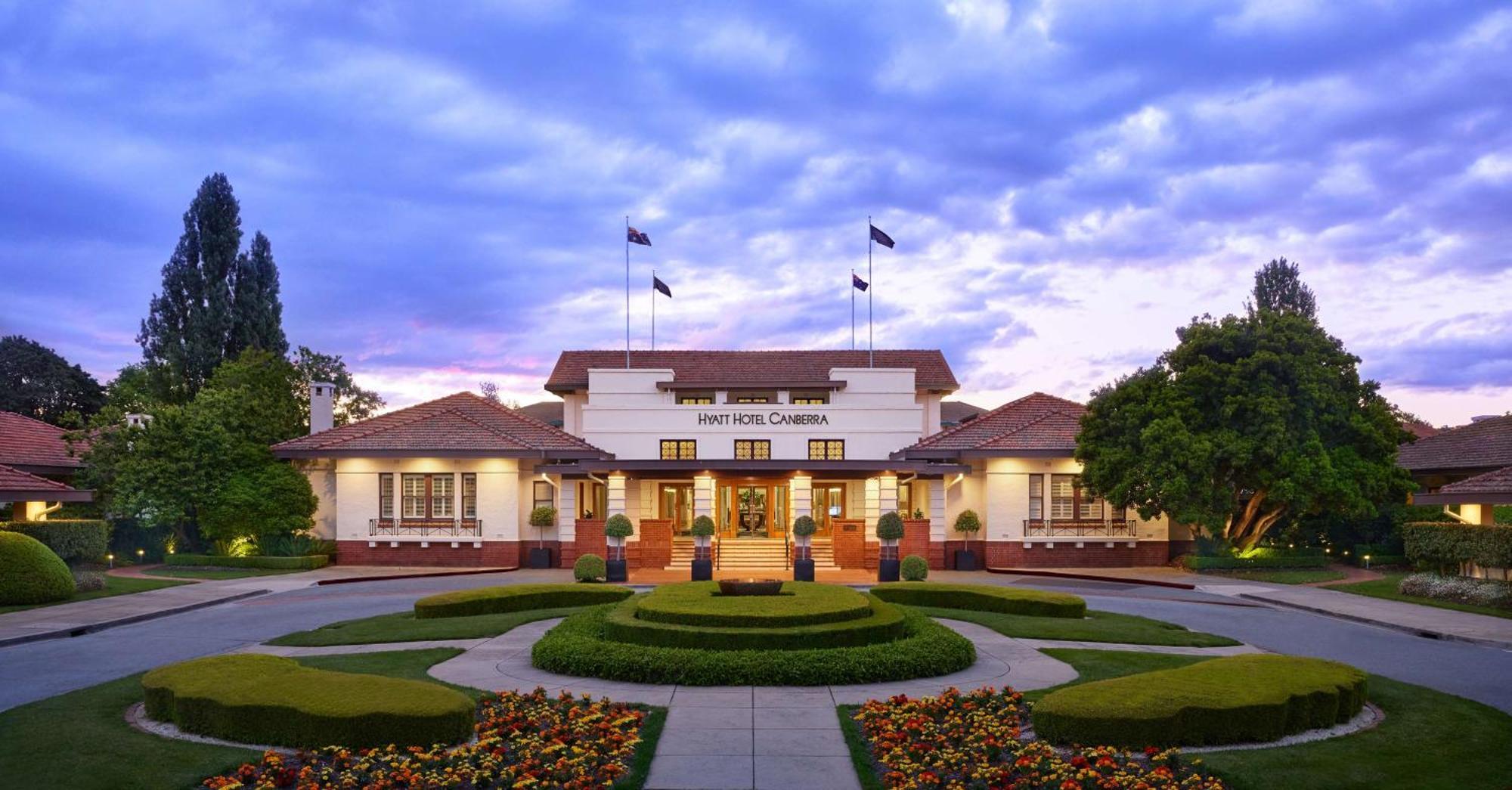 فندق حياة كانبيرا - فندق بارك حياة كنبرا المظهر الخارجي الصورة The clubhouse at the Adelaide Golf Club